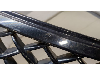 Решетка радиатора  Suzuki Kizashi          