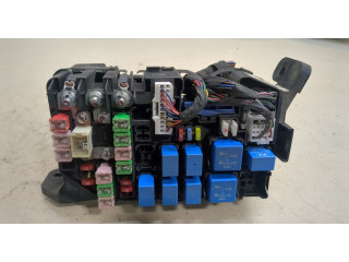 Блок предохранителей  KIA Rio 2005-2011         