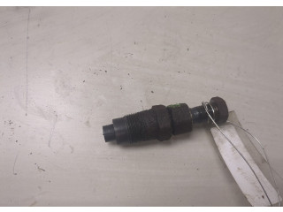 Форсунка топливная Mitsubishi L200 1996-2006