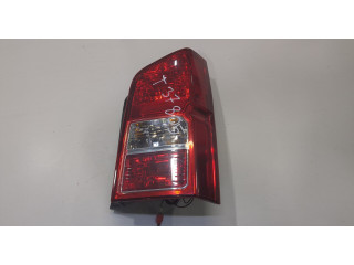 Задний фонарь Nissan Pathfinder 2004-2014