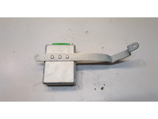 Блок комфорта  Mitsubishi Carisma        