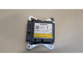 Блок управления подушками безопасности Volvo XC40