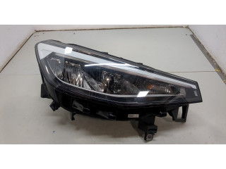 Фара передняя  Volkswagen ID.4 правая 