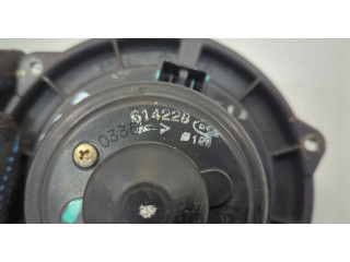 Моторчик печки SsangYong Rexton 2006-2012