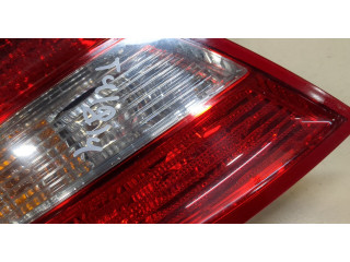 Задний фонарь 2048200164L