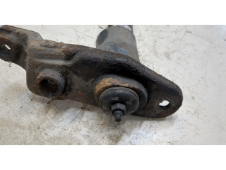 Стойка амортизатора  Volkswagen Transporter 4 1991-2003      