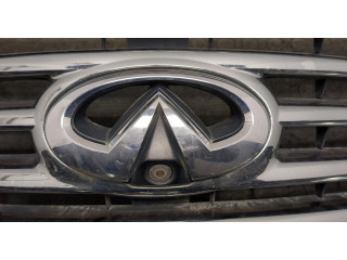 Решетка радиатора  Infiniti QX56 2010-2013          