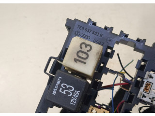 Блок реле Volkswagen Transporter 5 2003-2009 7E093703B 5 1.9