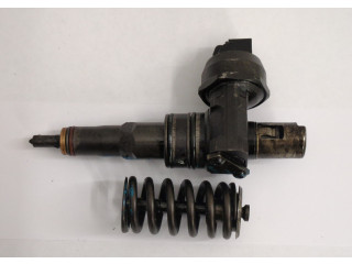 Форсунка топливная Skoda Fabia 1999-2007 038130073BA