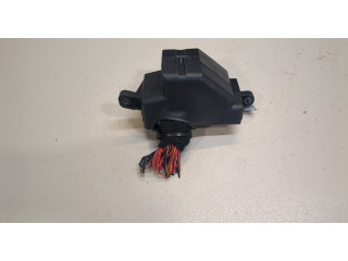 Блок предохранителей  Skoda Octavia (A5) 2004-2008           