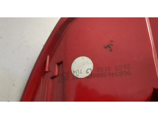 Задний фонарь          