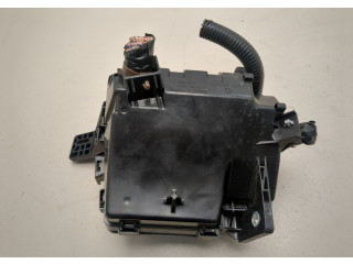 Блок предохранителей Mazda CX-3 2014-2025 D09W66767