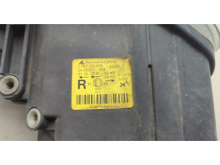 Фара передняя Volkswagen Caddy 2004-2015 правая