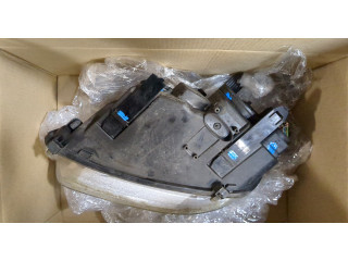 Фара передняя  Ford C-Max 2002-2010 правая 