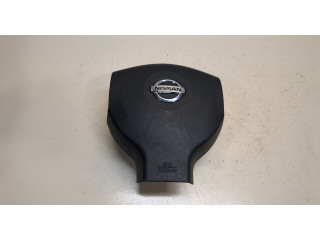 Подушка безопасности водителя  Nissan Tiida 2004-2010     