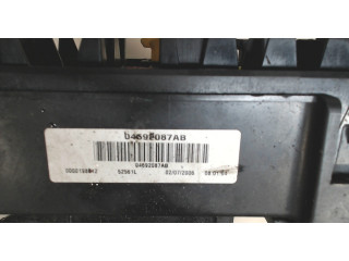 Блок реле Jeep Grand Cherokee 2004-2010 0469E087AB 3