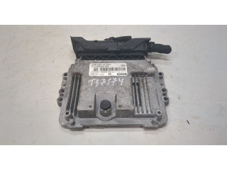 Блок управления двигателем  KIA Ceed 2007-2012     