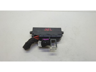 Блок предохранителей Audi Q3 2011-2018