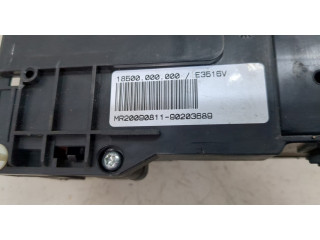 Блок предохранителей  BMW X3 E83 2003-2010         