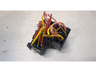 Блок предохранителей Volkswagen Golf 5 2003-2009