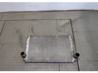 Интеркулер  Toyota Avensis 2 2003-2008       