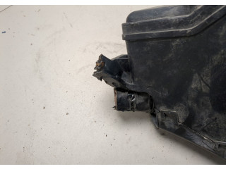 Блок предохранителей  Toyota Highlander 2 2007-2013         