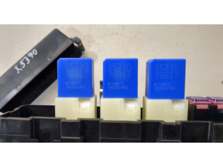 Блок реле Infiniti Q50 2013-2017