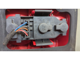 Задний фонарь     4B9945095F     