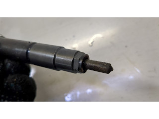 Форсунка топливная  Opel Meriva 2010-    55570012     