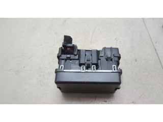 Блок предохранителей GMC Terrain 2017-2024 35048788