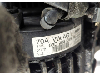 Форсунка топливная  Skoda Rapid 2012-2020    03E906031C     