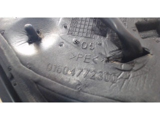 Зеркало боковое  Lancia Delta 2008-2014  правое            01604772300