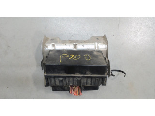 Pojistková skříňka Tesla S