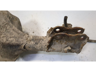 Стойка амортизатора  Mitsubishi Space Star 1998-2006 MR913131, MR914713     