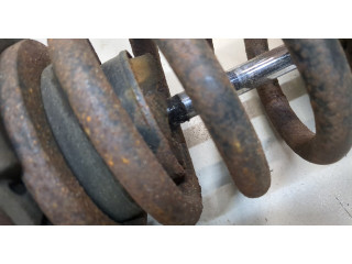 Стойка амортизатора Jeep Grand Cherokee 2004-2010