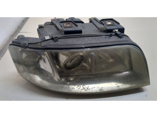 Фара передняя Audi A6 (C5) 1997-2005 правая