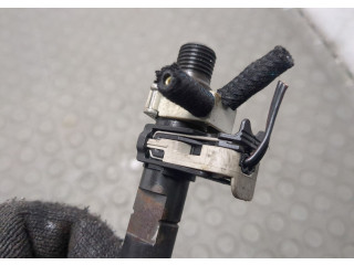 Форсунка топливная  Mercedes C W204 2006-2015    A6460700987, EJBR04201D     