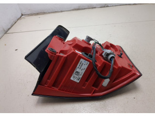 Задний фонарь          