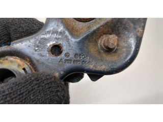 Замок капота  Mercedes GL X164 2006-2012     