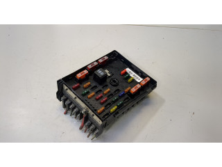 Блок предохранителей  Volkswagen Passat 7 2010-2015 Европа            