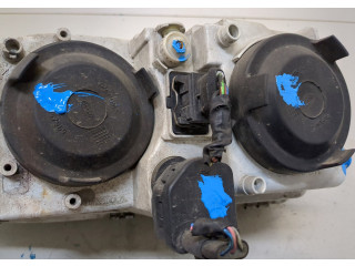 Фара передняя  Volvo S40 / V40 1995-2004 правая 