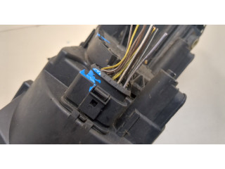 Фара передняя Volkswagen Caddy 2004-2015 левая