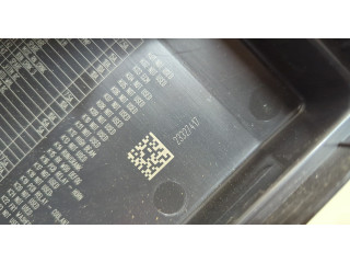 Крышка блока предохранителей  Chevrolet Volt 2015-2019      23327417   