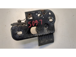 Замок капота  Volkswagen Passat CC 2012-2017     