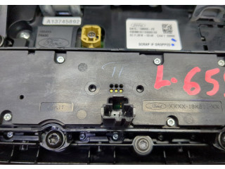 Дисплей мультимедиа Ford EcoSport 2017-2023