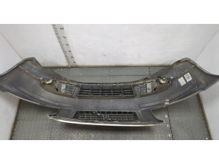 Решетка радиатора  Volvo S40 2004-          