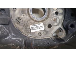 Руль  Volkswagen Golf Plus            