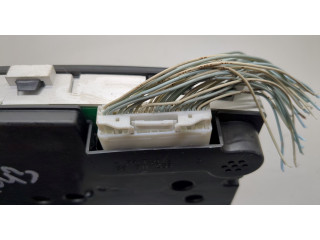 Панель приборов Toyota Corolla E12 2001-2006 8380002C90