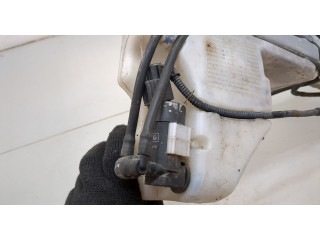 Бачок омывателя  Ford Focus 2 2005-2008    