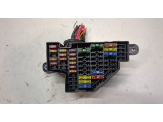 Блок предохранителей  Volkswagen Passat 6 2005-2010           